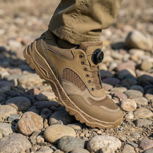 Кросівки Койот "з системою автошнурівки"