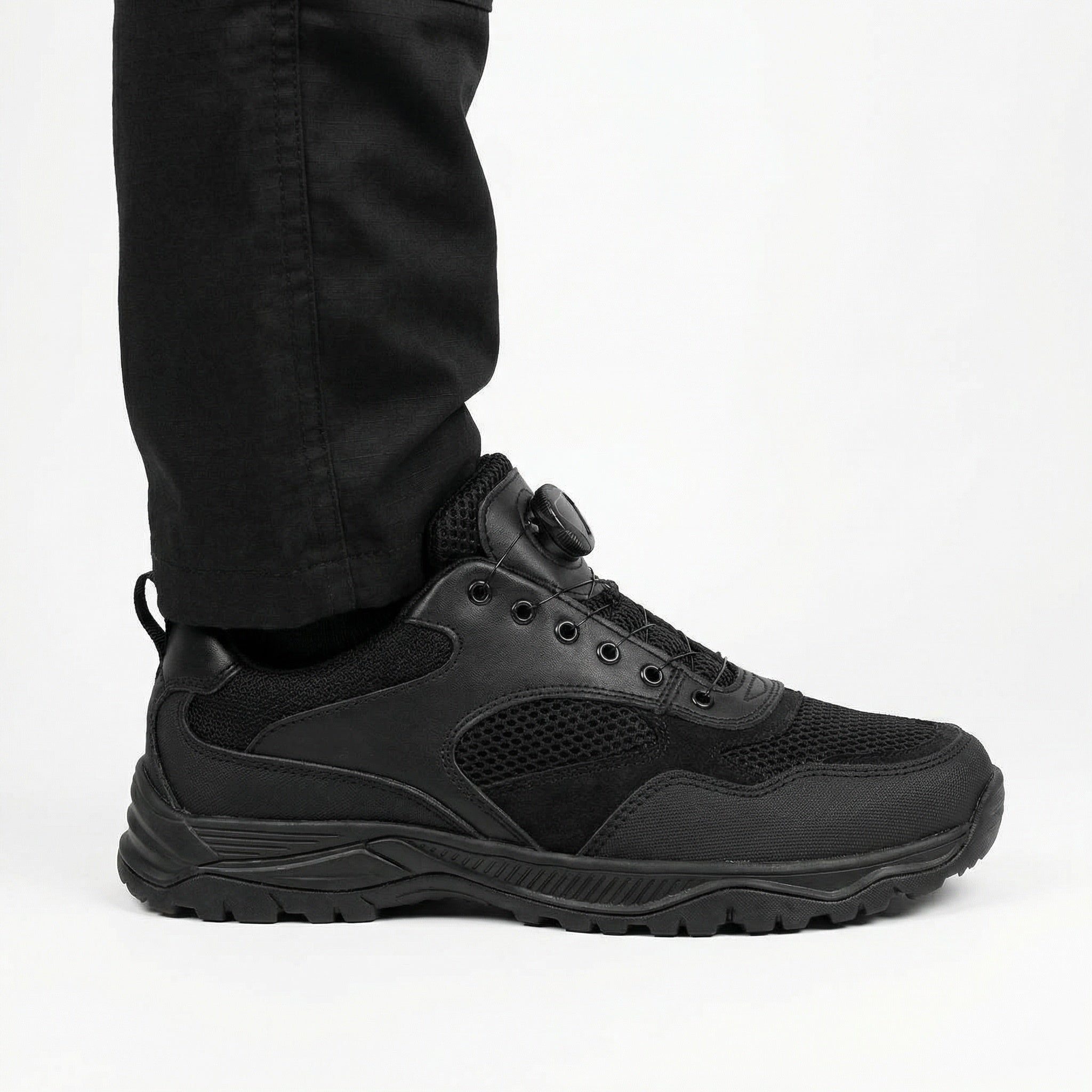 Кросівки Чорні "з системою автошнурівки"